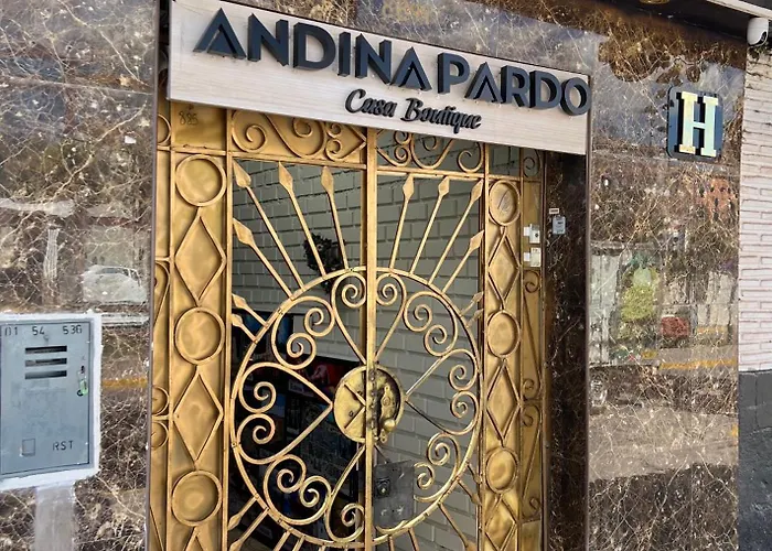 Andina Pardo Casa Boutique *