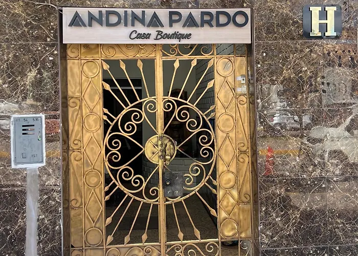 Andina Pardo Casa Boutique *